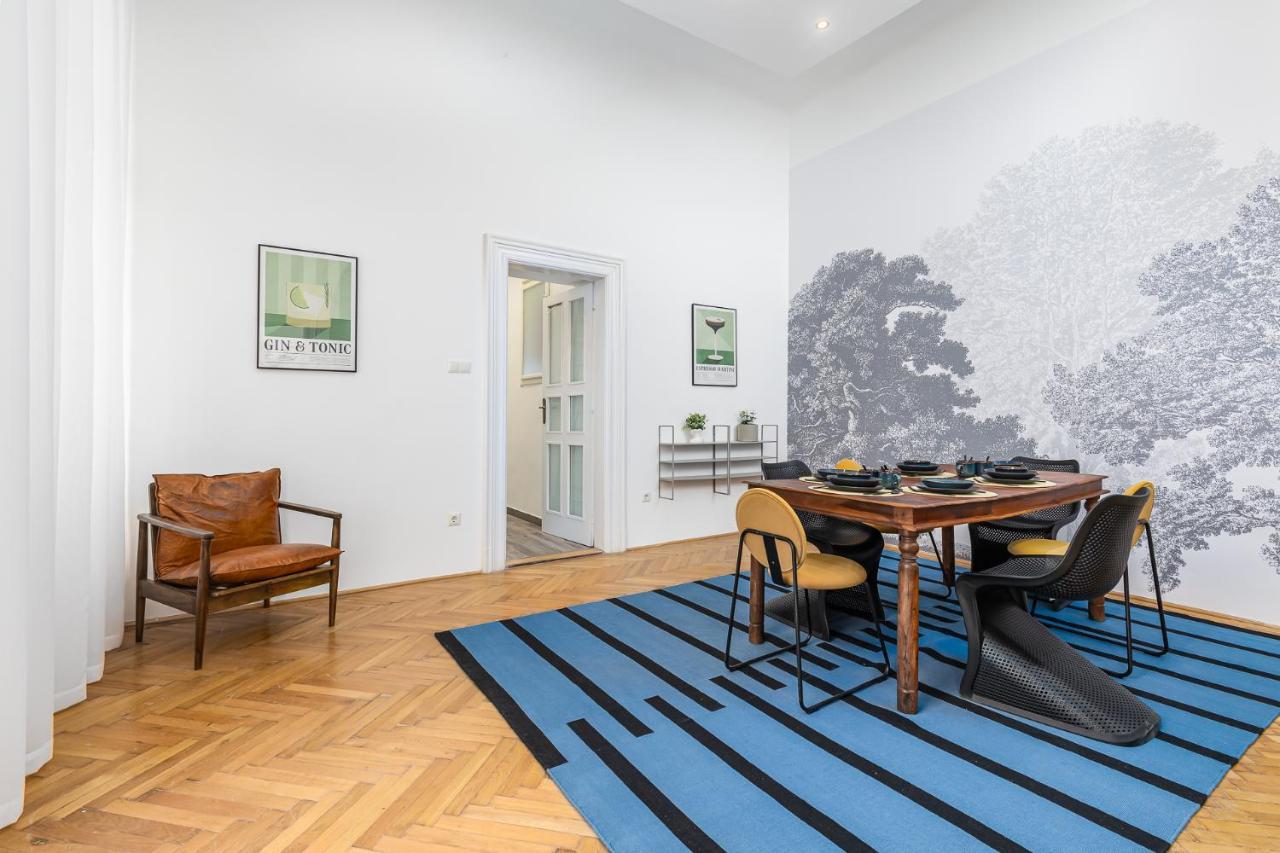 City Center Apartment With Balcony 부다페스트 외부 사진